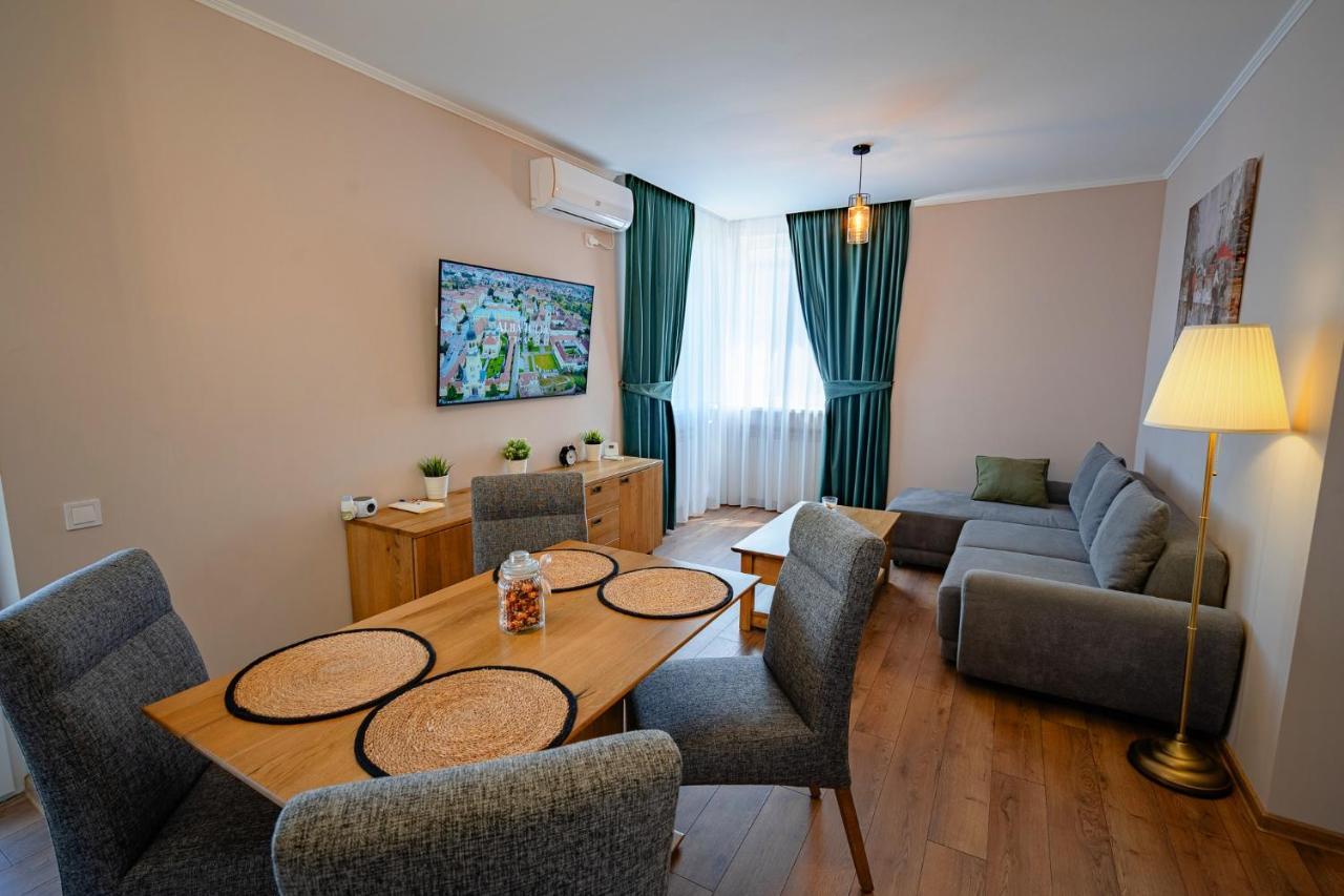 Apartamentul Cetatii アルバ・ユリア エクステリア 写真